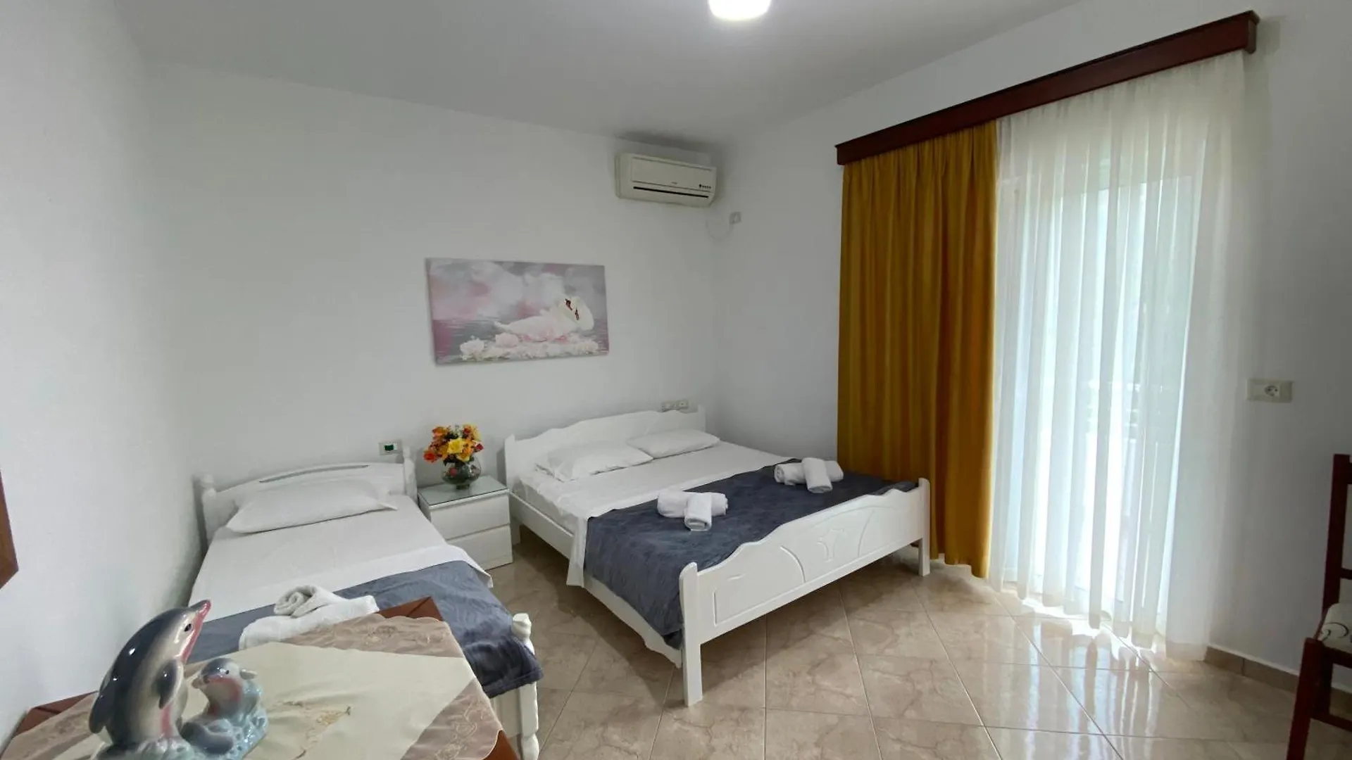 Hotel Vila Kafe Lukovë
