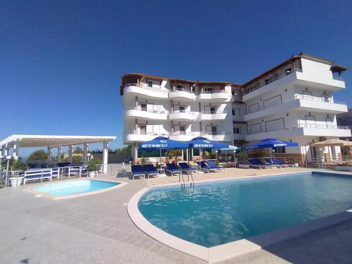 Hotel Vila Kafe Lukove