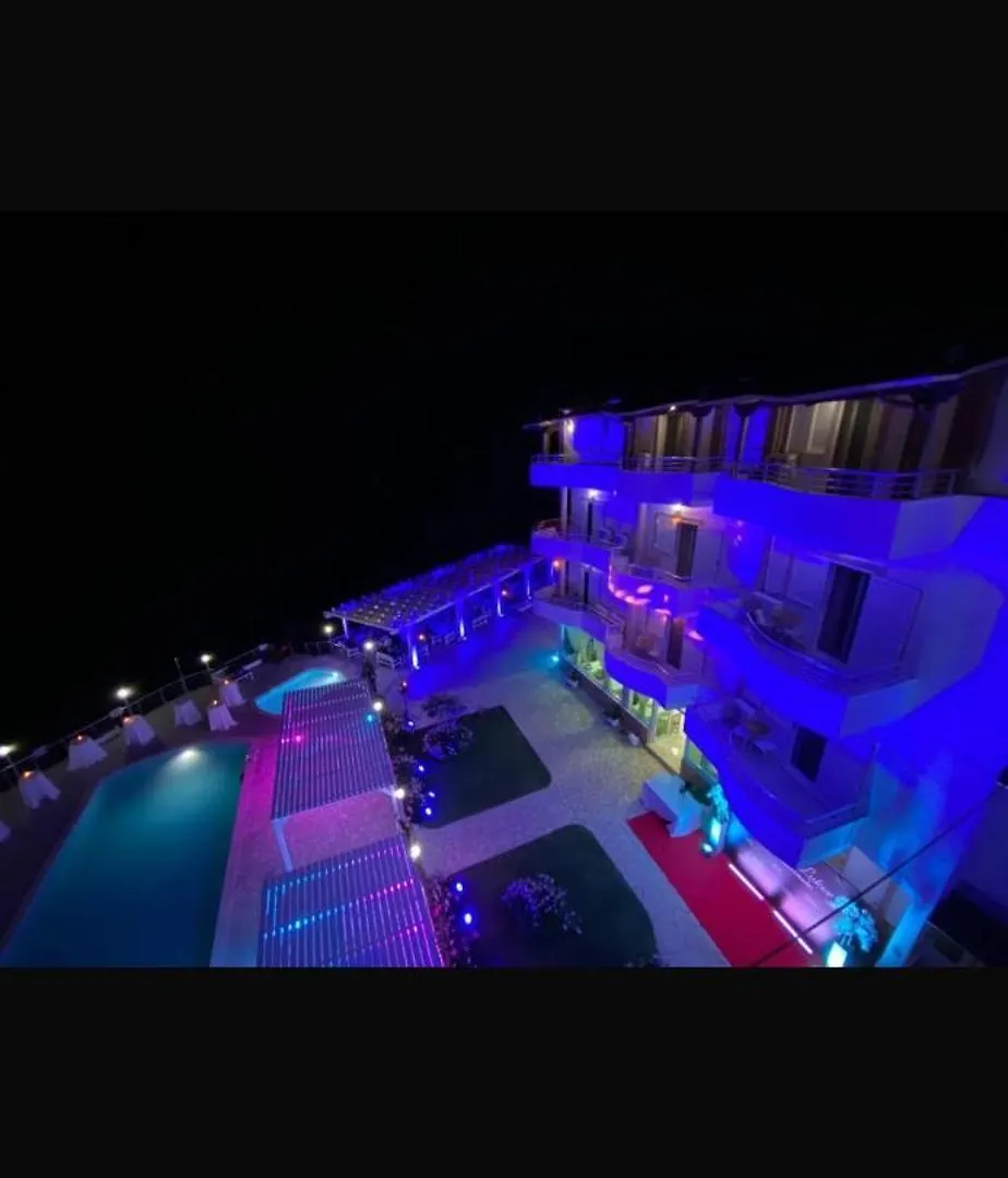 Hotel Vila Kafe Lukove 0*,