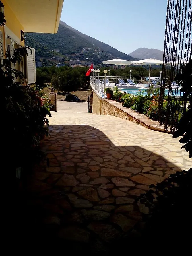 Hotel Vila Kafe Lukove 0*,  Albania