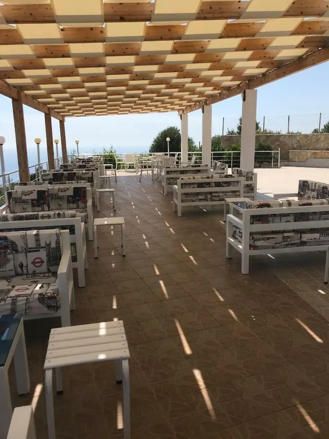 Hotel Vila Kafe Lukove